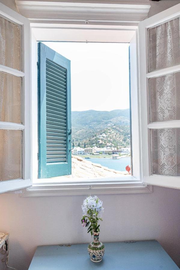 Traditional House Under The Clock Tower With Sweet View Poros Town Exterior photo